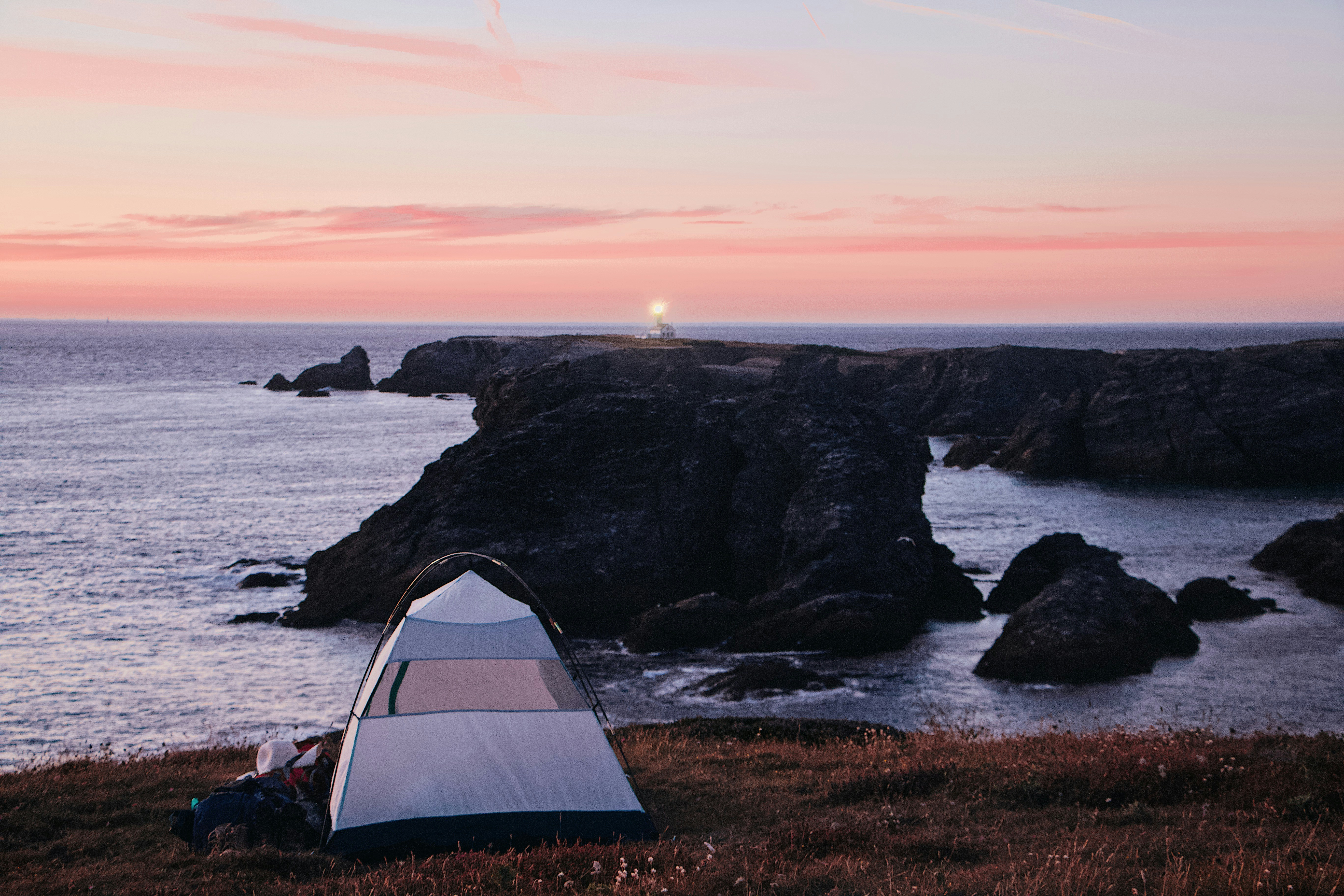 A clean campsite with no trace of human presence - solo camping leave no trace principles